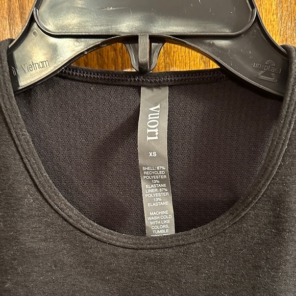 Vuori Black Tank Top size extra small. - Picture 2 of 10